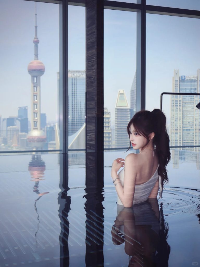 城市生活人物配图